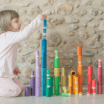 juego de 72 piezas de madera de colores arcoíris de grapat Lola