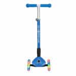 Patinete plegable Globber azul con luces en las ruedas