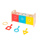 caja de madera para encajar formas y abrir puertas con llaves