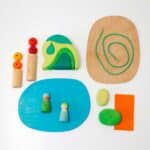 20 piezas de madera para crear minimundos en tonos verdes de la primavera