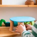 20 piezas de madera para crear minimundos en tonos verdes de la primavera