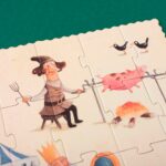 puzzle I´m a knight 100 piezas con ilustraciones en un tono de humos en un castillo medieval de la marca Londji