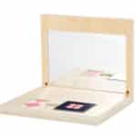 Caja abierta del juego de simetrías con espejo Educate