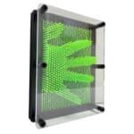 Molde de clavos fluorescente para hacer formas reales