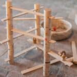 Construcción hecha con las Piezas de construcción de madera Woodland de Grapat