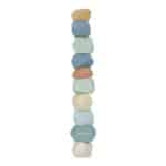 Torre hecha con las Rocas de madera para apilar Forest Friends de Little Dutch