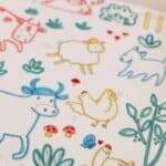 imagen de los dibujos del Tapete de silicona con 4 rotuladores para colorear Granja