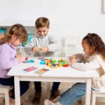 Niños jugando al juego