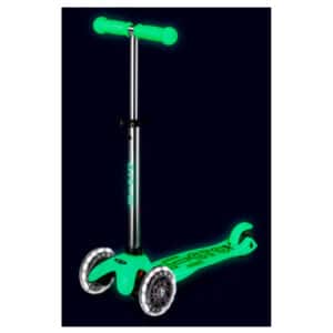 imagen de portada del Patinete Mini Micro Deluxe LED Glow Verde Lima