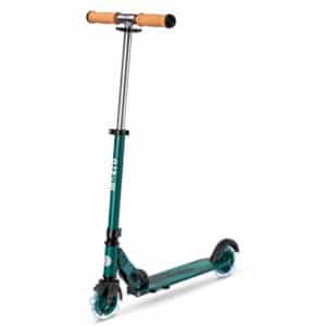 imagen de portada del Patinete Micro Verde Eco plegable con luces LED