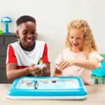 imagen de Pack Sensorial Invierno con Bandeja Hinchable, Nieve y Figuras