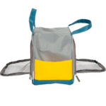 imagen de los laterales de la bolsa de transporte del Set de cuidados perro con transportín de Small Foot