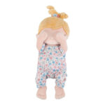 imagen de las manitas de Bebé Julia muñeca blandita de Little Dutch imantadas