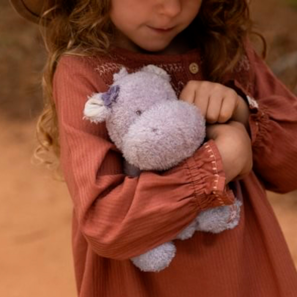 Imagen de cerca de Peluche hipopótamo 17 cm Safari Friends de Little Dutch